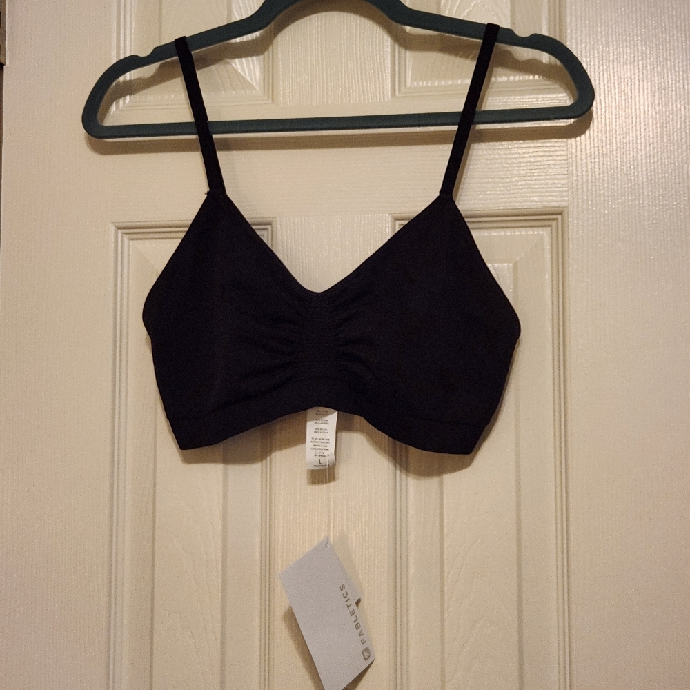 🖤 NWT Fabletics Hudson Convertible Bralette Black Size Large 10/12 - Picture 2 of 8